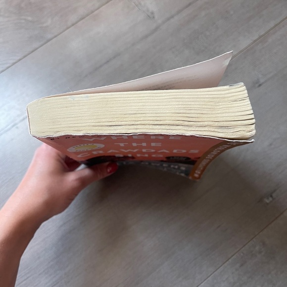 Where the Crawdads Sing Book - Picture 3 of 5